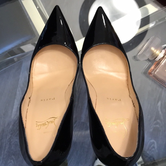 Christian Louboutin So Kate Heels - Picture 4 of 8